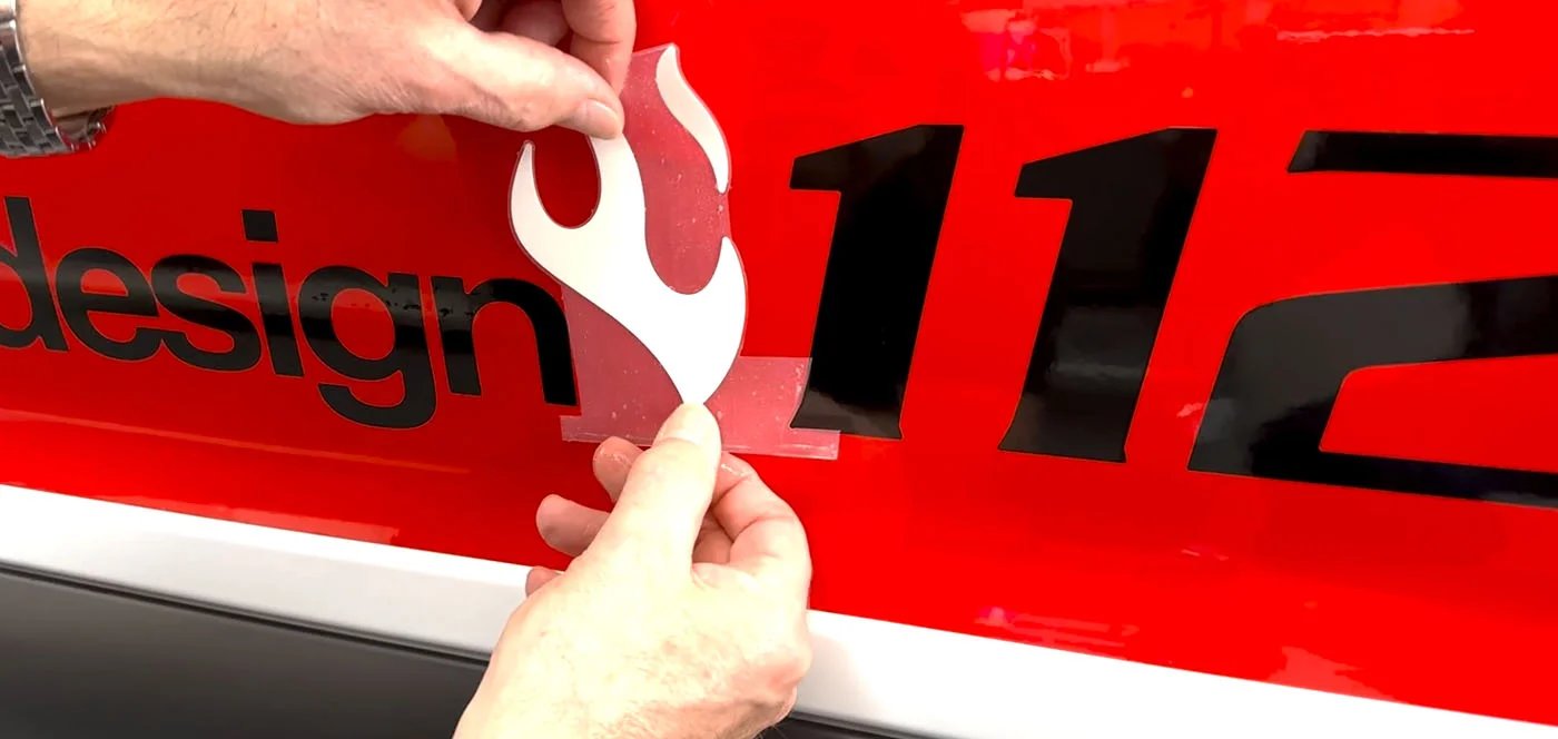 Integrierte Passer und Anlegekanten - Flamme von design112 GmbH